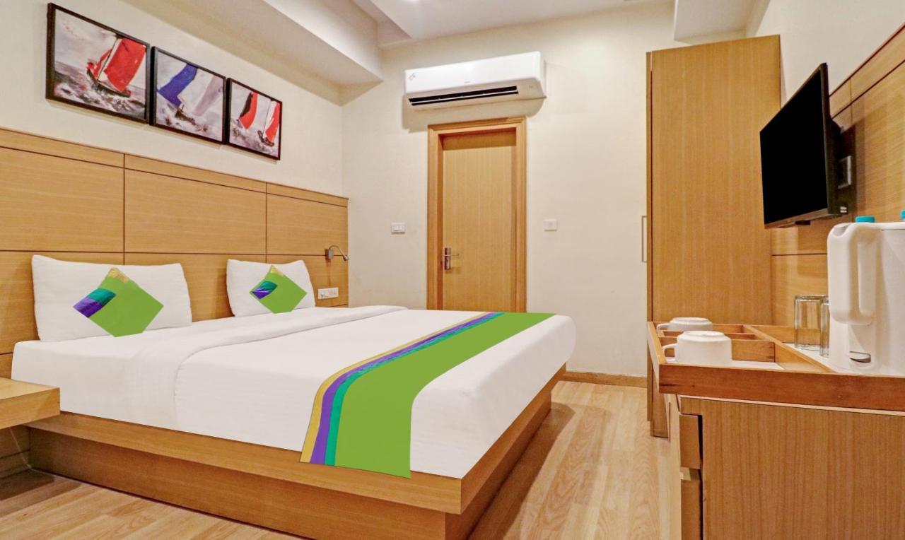 Treebo Galaxy Rooms New Delhi Eksteriør bilde