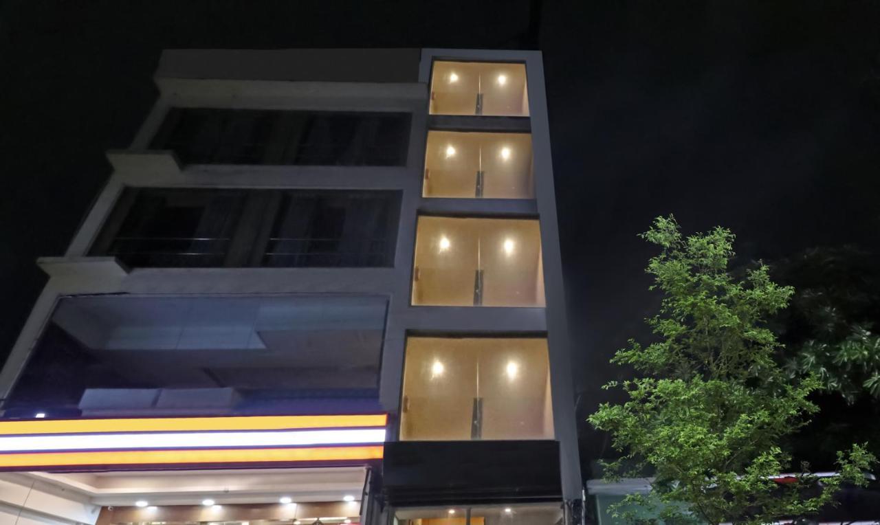 Treebo Galaxy Rooms New Delhi Eksteriør bilde